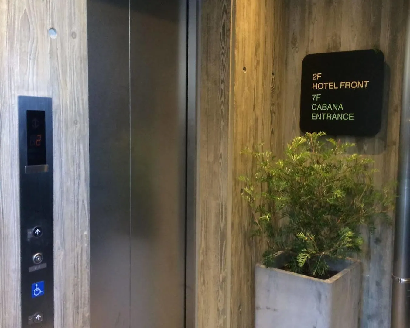 The Wall Hotel Osaka