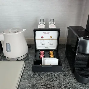 5* ホテル Centara Grand