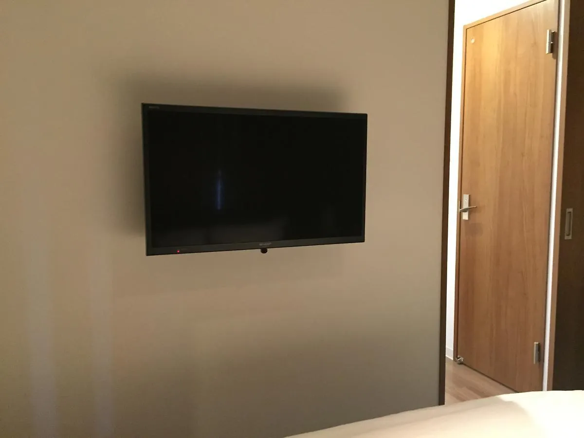 ****  The Wall Hotel Osaka Japan